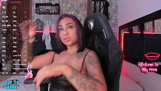 Snapshot of Neko_Misaki chatting on January 26, 2025, 1:15 pm Neko Misaki online show from January 26, 2025, 1:15 pm