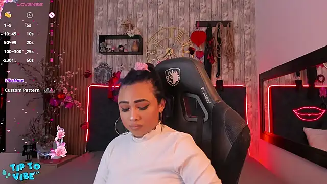 Snapshot of Neko_Misaki chatting on February 22, 2025, 12:29 pm Neko Misaki online show from February 22, 2025, 12:29 pm