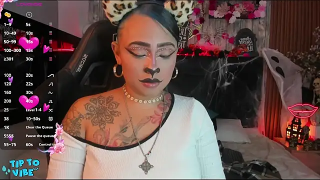 Snapshot of Neko_Misaki chatting on October 25, 2025, 12:02 pm Neko Misaki online show from October 25, 2025, 12:02 pm