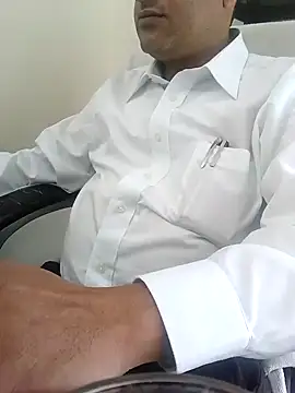 Snapshot of Hot-man39 chatting on December 7, 2024, 5:48 am Hot-man39 online show from December 7, 2024, 5:48 am