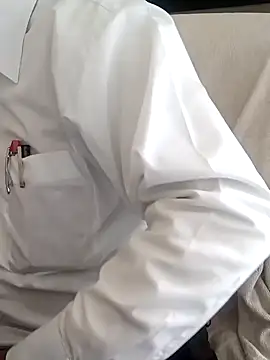 Snapshot of Hot-man39 chatting on December 18, 2024, 9:25 am Hot-man39 online show from December 18, 2024, 9:25 am