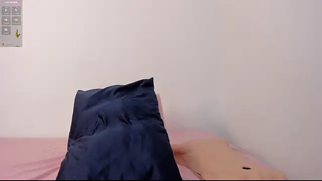 Samantha cp  online show from June 17, 2026, 10:06 am