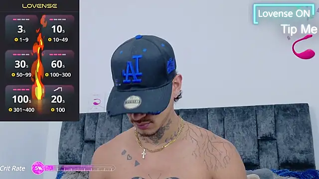 Snapshot of JAYCOB00 chatting on January 21, 2025, 2:43 am JAYCOB00 online show from January 21, 2025, 2:43 am