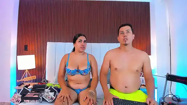 Snapshot of Liana_Asaff chatting on January 14, 2025, 7:32 pm Liana Asaff online show from January 14, 2025, 7:32 pm