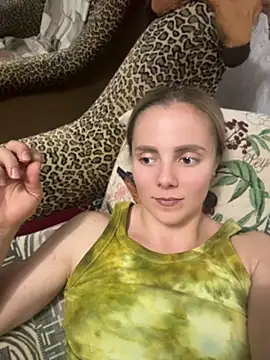 Snapshot of AlisaKissss chatting on June 9, 2026, 7:47 pm AlisaKissss online show from June 9, 2026, 7:47 pm