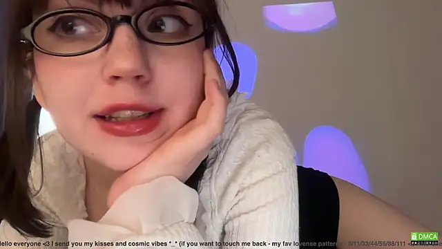 Snapshot of electric_babe chatting on June 4, 2026, 1:28 pm electric babe online show from June 4, 2026, 1:28 pm