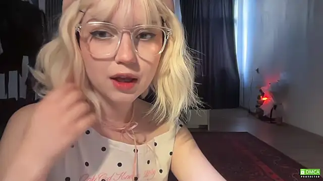 Snapshot of electric_babe chatting on July 24, 2026, 1:53 pm electric babe online show from July 24, 2026, 1:53 pm