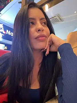 JannaNader12 online show from December 1, 2024, 9:26 pm