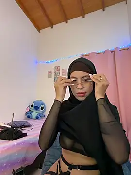 JannaNader12 online show from May 7, 2026, 11:21 pm