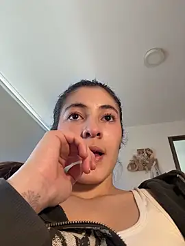 Snapshot of Princ3ssgabi chatting on November 12, 2025, 8:52 pm Princ3ssgabi online show from November 12, 2025, 8:52 pm