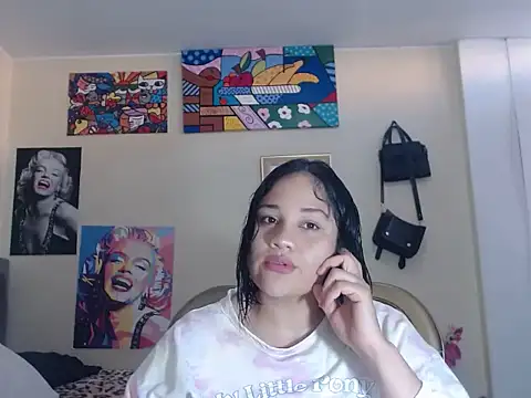 Snapshot of melissa4855 chatting on November 17, 2025, 9:31 pm melissa4855 online show from November 17, 2025, 9:31 pm