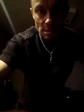 Snapshot of Ostry9333 chatting on December 15, 2025, 9:08 pm Ostry9333 online show from December 15, 2025, 9:08 pm