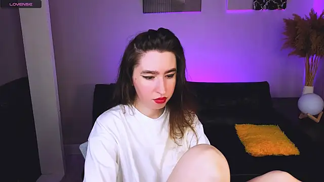 Lily xBabe online show from July 12, 2026, 7:32 am