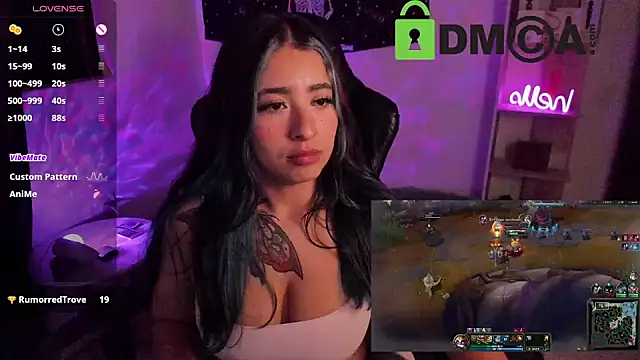 sweetcoralinee online show from February 23, 2025, 7:22 am