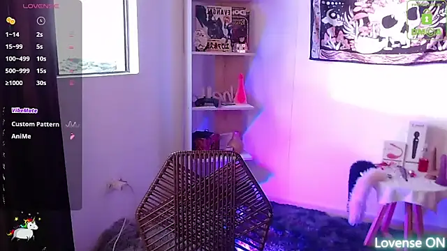 sweetcoralinee online show from September 18, 2025, 10:12 pm