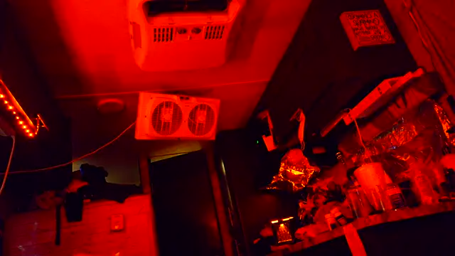 Snapshot of T_Lanky chatting on November 21, 2025, 9:46 pm T Lanky online show from November 21, 2025, 9:46 pm