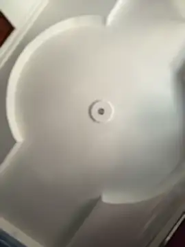 emiss  online show from November 3, 2025, 2:40 pm