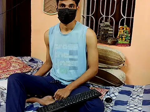 Stallion Theboy22 online show from November 14, 2025, 4:11 am