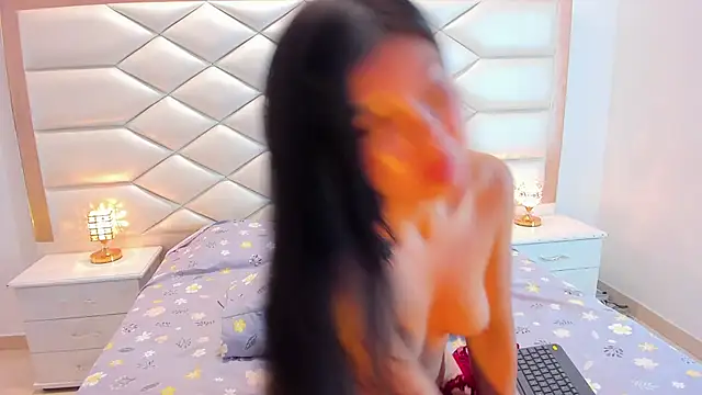 Snapshot of samanthaevans4 chatting on March 19, 2025, 11:14 pm samanthaevans4 online show from March 19, 2025, 11:14 pm