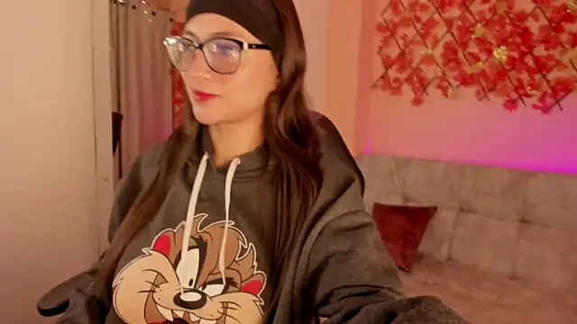 Sweet Candies online show from March 14, 2025, 3:37 am