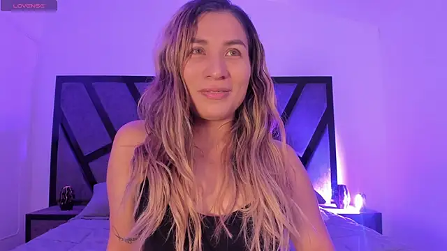 CamilaPreston online show from May 9, 2026, 7:24 am