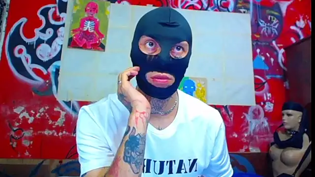 Snapshot of deivid_estrada chatting on June 17, 2026, 4:30 pm deivid estrada online show from June 17, 2026, 4:30 pm