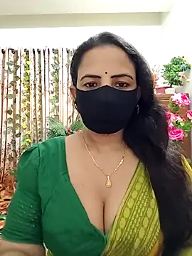 Payel-Sen online show from October 15, 2025, 5:13 pm