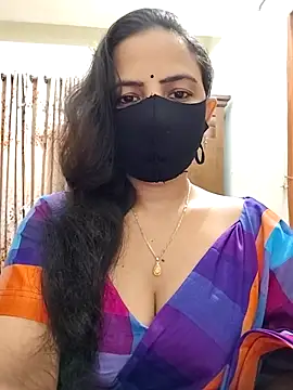 Payel-Sen online show from December 2, 2025, 6:36 pm