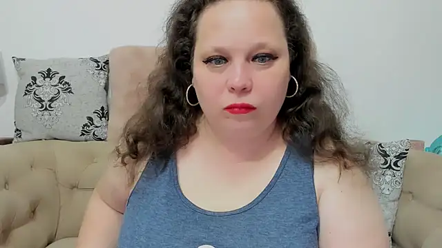 KarolineJoyy online show from March 13, 2026, 7:31 pm