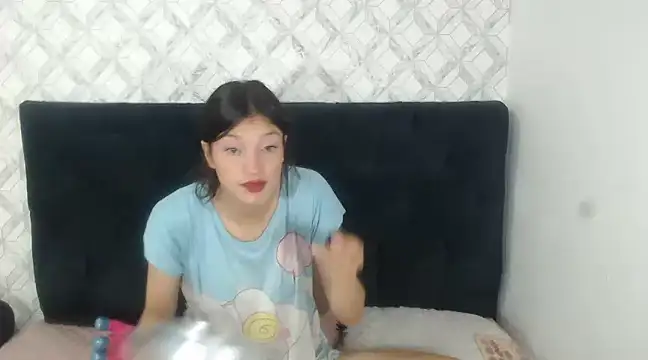 Emma-Wilson online show from February 19, 2025, 9:47 pm