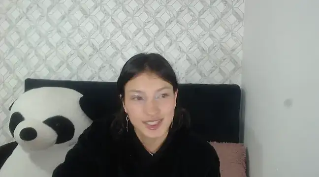 Emma-Wilson online show from February 28, 2025, 5:04 am