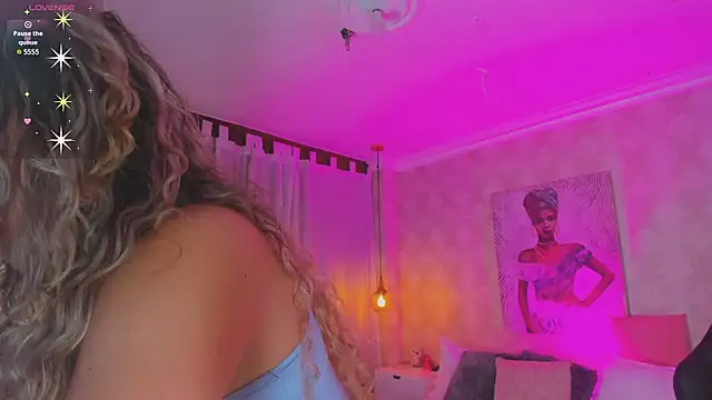 Shantall   online show from September 13, 2025, 10:59 am