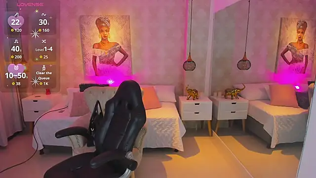 Shantall   online show from December 4, 2025, 11:08 am