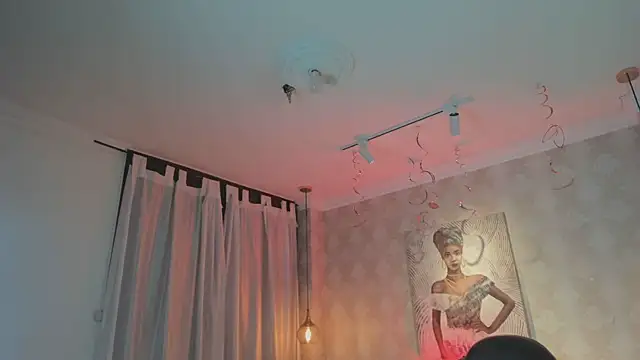 Shantall   online show from February 9, 2026, 11:03 am