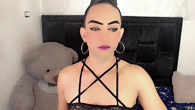 Michell Queen online show from October 8, 2025, 6:55 am