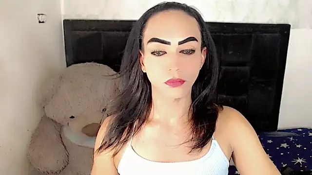 Michell Queen online show from December 21, 2025, 10:33 am