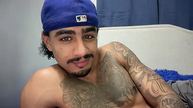 Snapshot of dominic_brandd23 chatting on May 20, 2026, 2:51 am dominic brandd23 online show from May 20, 2026, 2:51 am