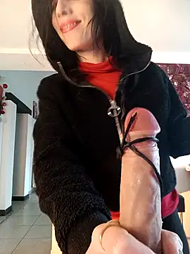 Snapshot of freyamoret chatting on December 18, 2024, 2:06 pm freyamoret online show from December 18, 2024, 2:06 pm