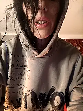 Snapshot of freyamoret chatting on December 18, 2024, 8:47 pm freyamoret online show from December 18, 2024, 8:47 pm