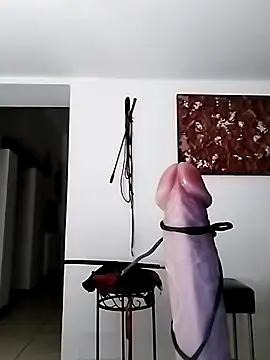 Snapshot of freyamoret chatting on January 21, 2025, 5:05 am freyamoret online show from January 21, 2025, 5:05 am