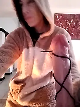 Snapshot of freyamoret chatting on January 22, 2025, 8:29 am freyamoret online show from January 22, 2025, 8:29 am