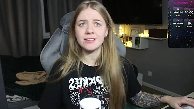 candy maggie online show from January 6, 2025, 4:34 pm