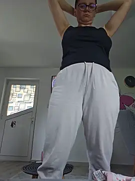 Snapshot of KristenVega chatting on May 21, 2026, 8:54 am KristenVega online show from May 21, 2026, 8:54 am