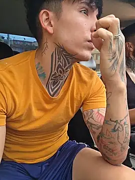 Snapshot of _Tomy08calderon chatting on October 3, 2025, 6:38 pm Tomy08calderon online show from October 3, 2025, 6:38 pm