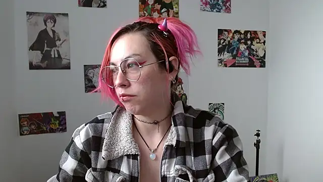 natasha laulau online show from September 23, 2025, 8:23 pm