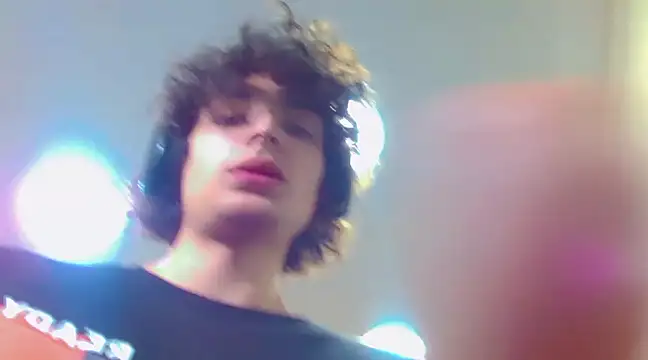 Snapshot of Sr_BonnyEthan chatting on January 17, 2025, 4:36 pm Sr BonnyEthan online show from January 17, 2025, 4:36 pm