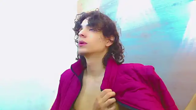 Snapshot of Sr_BonnyEthan chatting on October 11, 2025, 2:15 pm Sr BonnyEthan online show from October 11, 2025, 2:15 pm