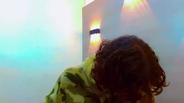 Snapshot of Sr_BonnyEthan chatting on October 25, 2025, 2:13 pm Sr BonnyEthan online show from October 25, 2025, 2:13 pm