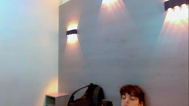 Snapshot of Sr_BonnyEthan chatting on December 2, 2025, 1:50 pm Sr BonnyEthan online show from December 2, 2025, 1:50 pm