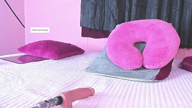 Snapshot of cloe_bridgee chatting on June 3, 2026, 1:08 am cloe bridgee online show from June 3, 2026, 1:08 am